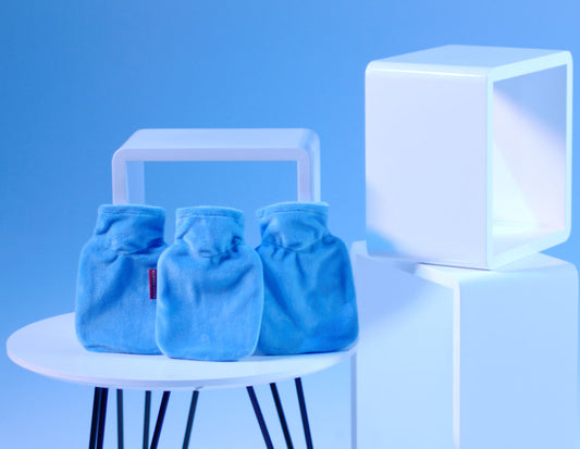 Mini-Wärmflasche 0,2 l mit Veloursbezug wasserblau – Ansicht 2