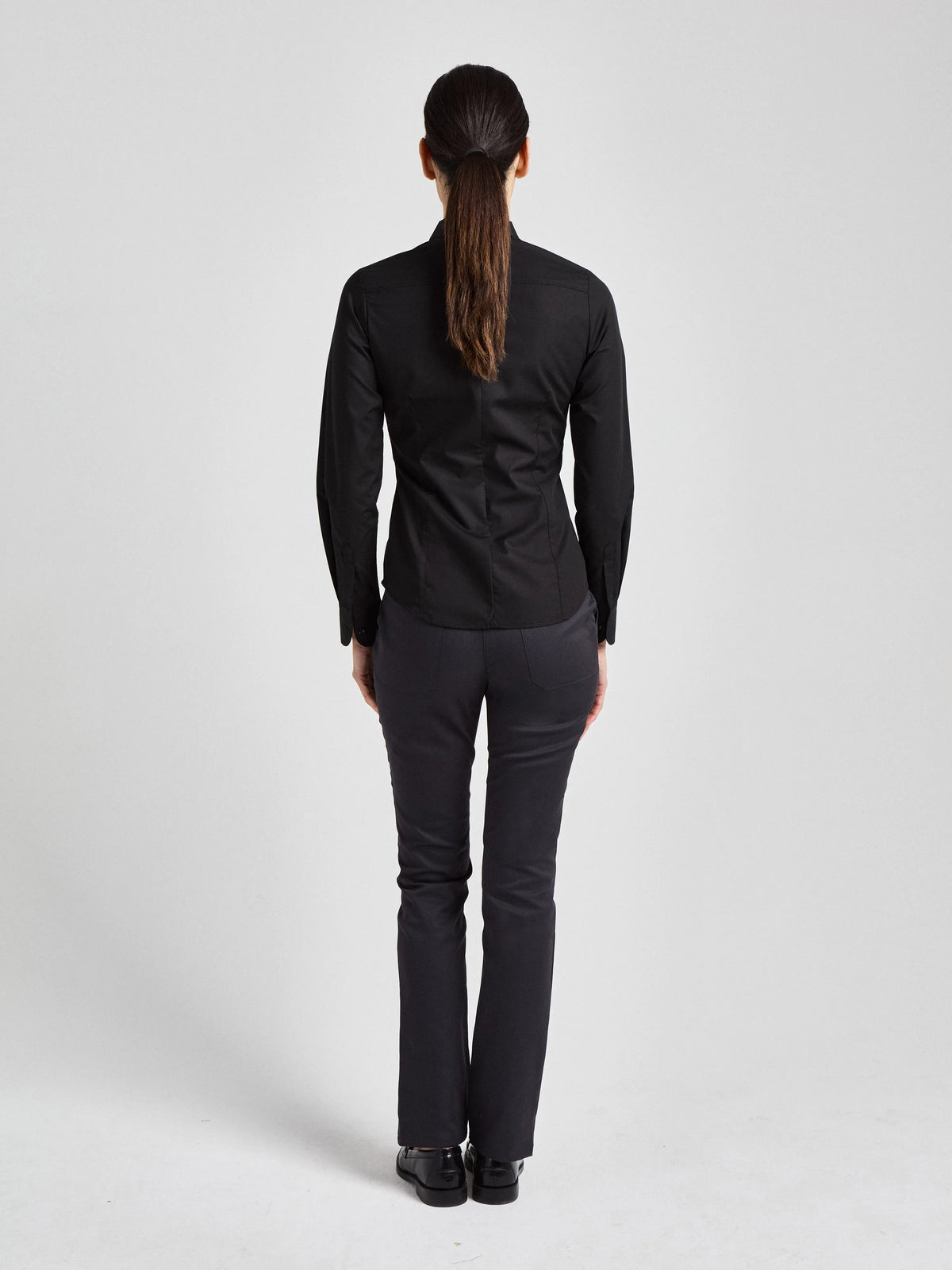 Bluse Corvara Lady mit Stehkragen – schwarz – Farbcode 1011 – Bild 4