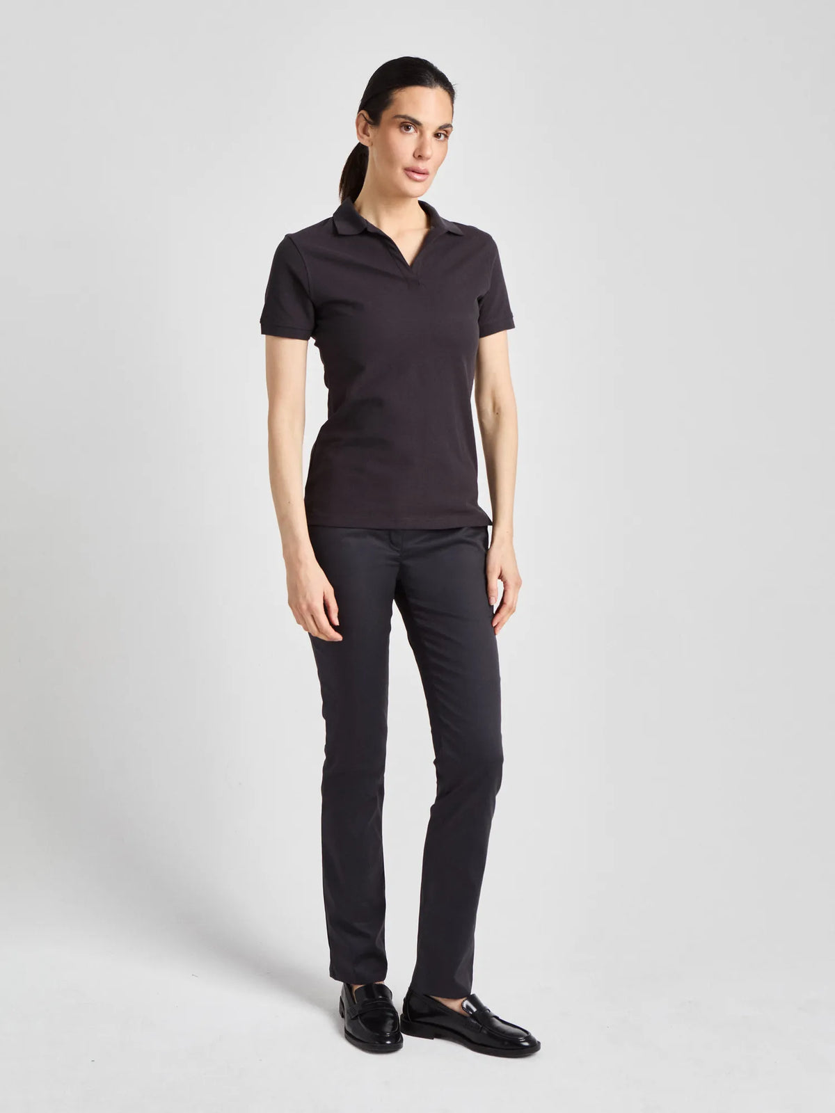 Poloshirt Susa Lady mit offener Knopfleiste – anthrazit – Farbcode 1001 – Bild 3