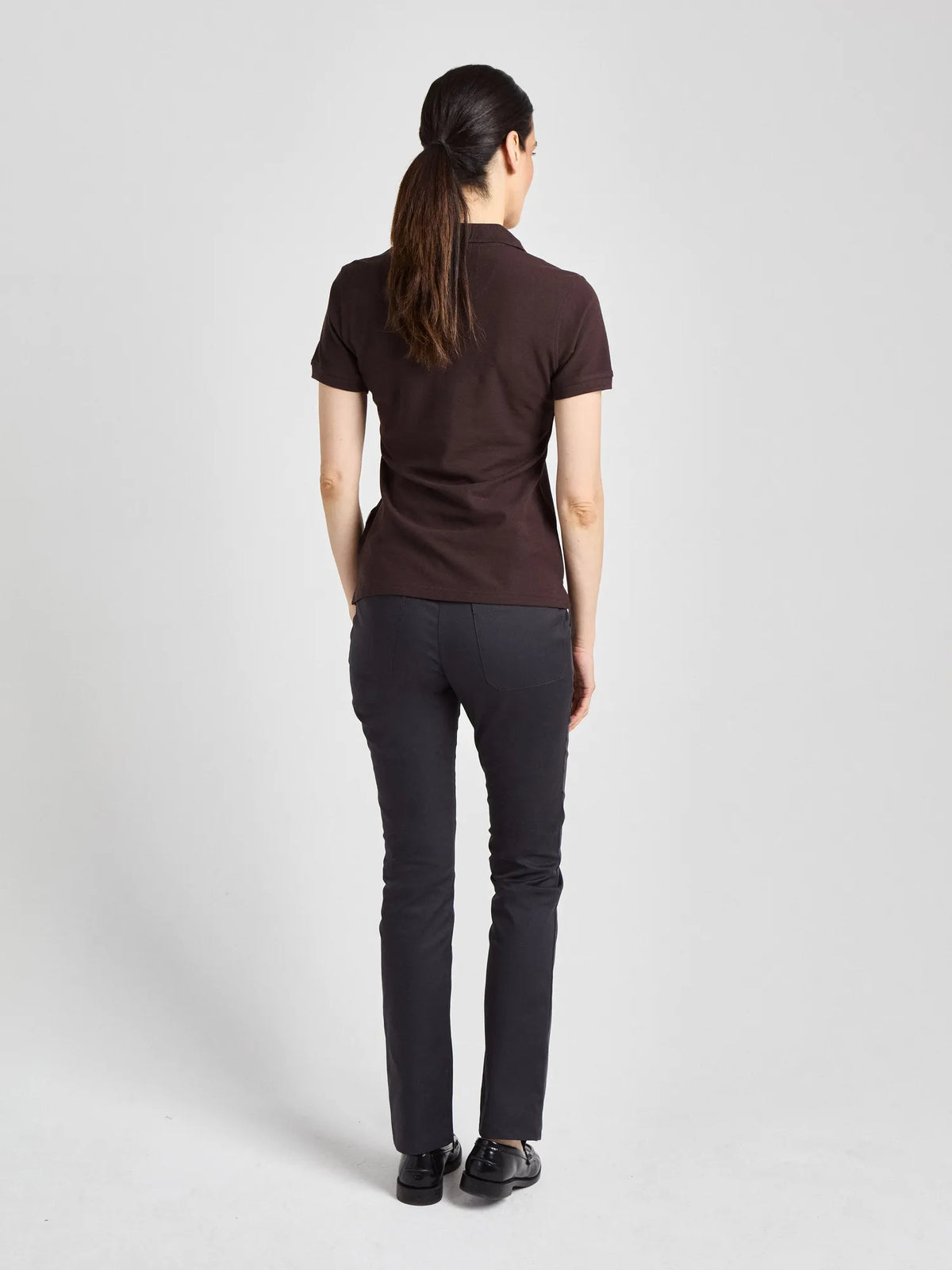 Poloshirt Susa Lady mit offener Knopfleiste – chocolate – Farbcode 3005 – Bild 4