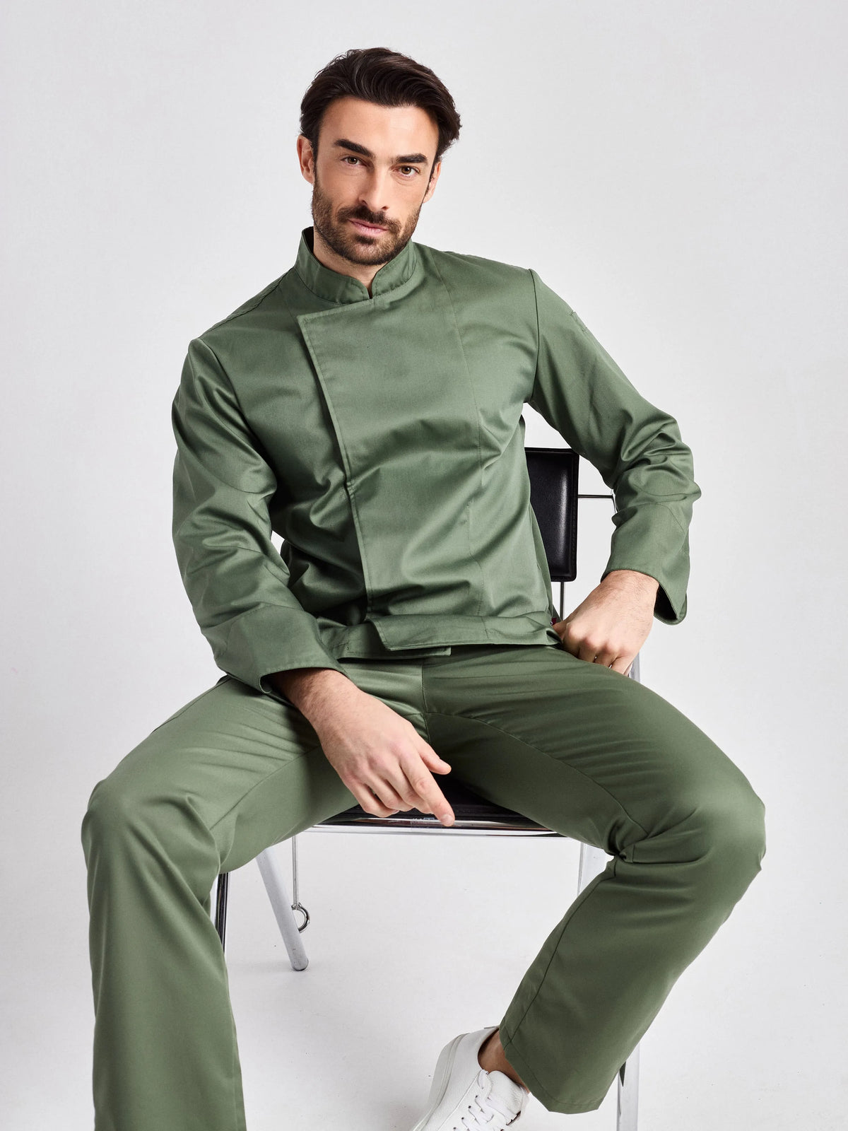 Kochjacke Rimini-Bene Man Classic mit Brusttasche – olive – Farbcode 6017 – Bild 5