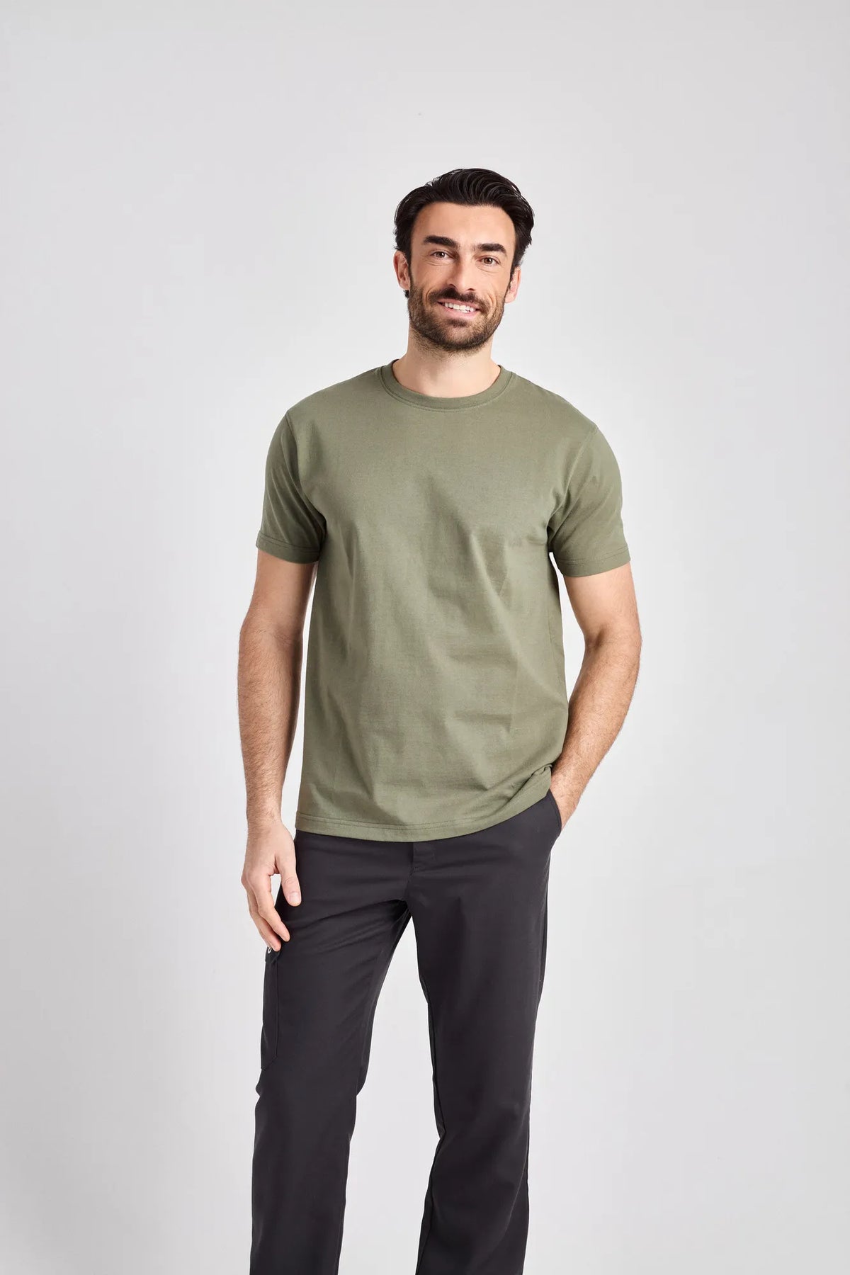 T-Shirt Taranto Man mit Rundhalsausschnitt – olive – Farbcode 6017 – Bild 1