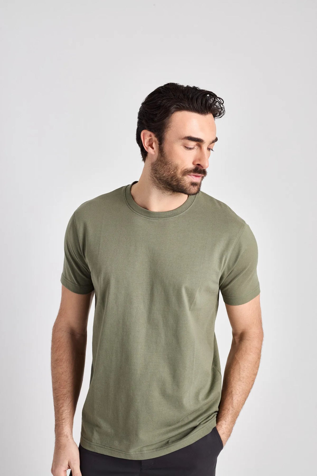 T-Shirt Taranto Man mit Rundhalsausschnitt – olive – Farbcode 6017 – Bild 5