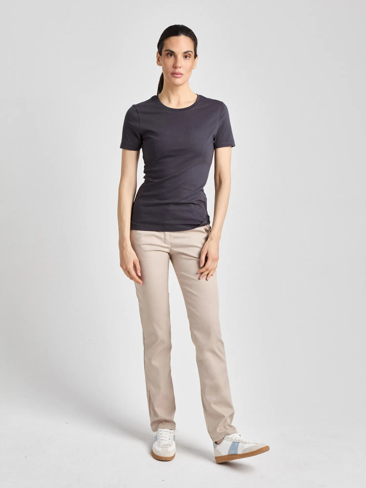 T-Shirt Ragusa Lady mit Rundhalsausschnitt – anthrazit – Farbcode 1001 – Bild 3