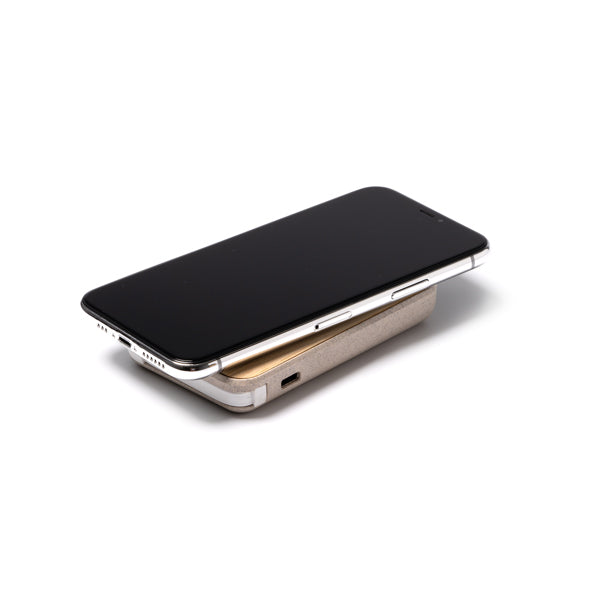 POWER BANKS BRENER – aus Bambus mit Magnet – Bild 3