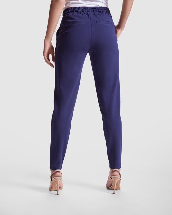 HOSEN LARISA – aus 65 % Viskose / 31 % Polyamid/4 % Elasthan, 325 g/m². – Bild 15