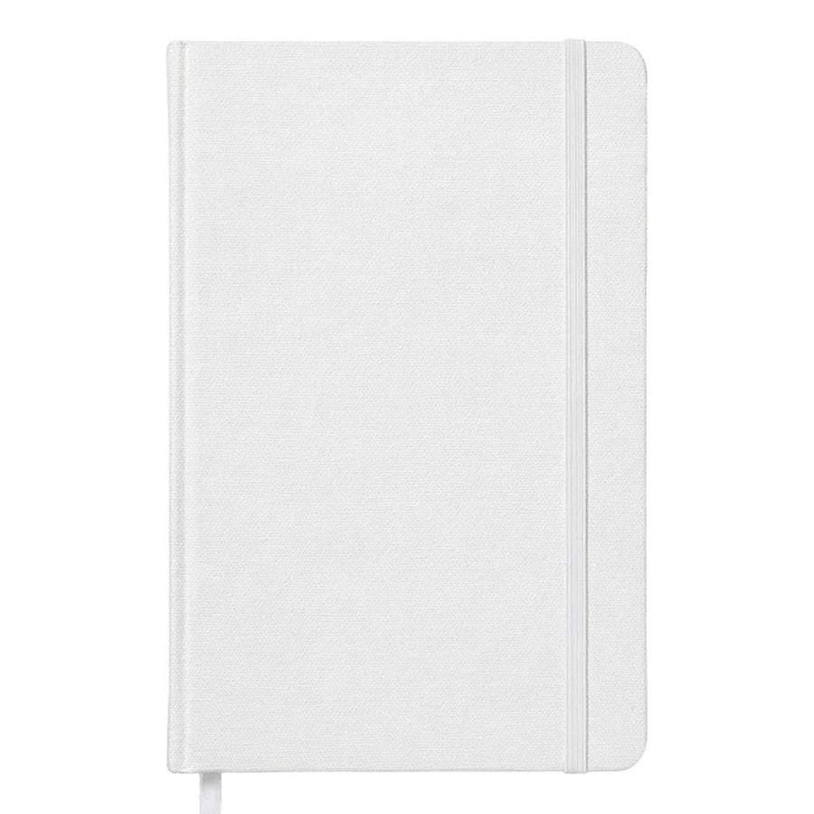 Quaderno con copertina rigida in R-PET. Elastico di chiusura e segnalibro in raso aus Rpet - 70 g/m2