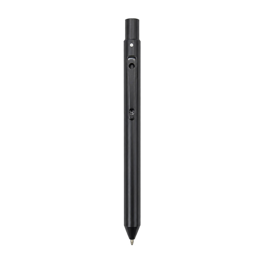 Penna a scatto in metallo. Quattro refill (nero, blu, rosso, verde) aus Metal