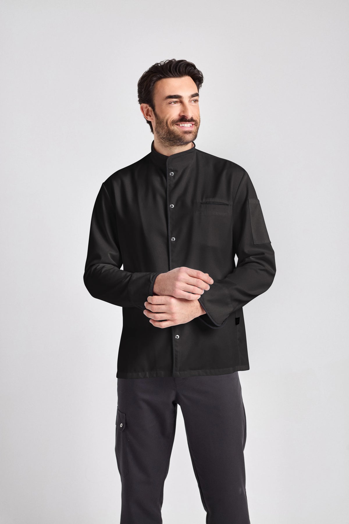 Kochjacke Trapani Man Care mit kontrastfarbiger Paspelierung – raven – Farbcode 1010 – Bild 1