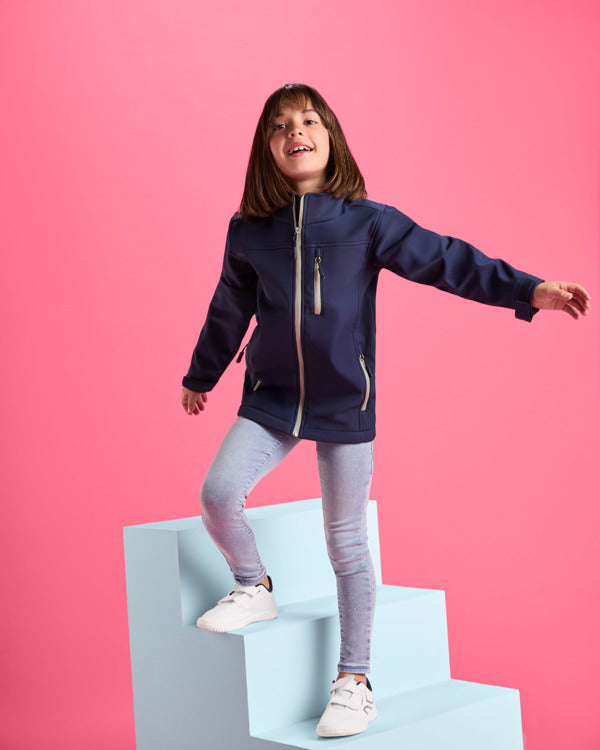 SOFTSHELL ANTARTIDA – aus Zweilagig. Außen: 100% Polyester. Innen: 100% Polyester extra warmes Mikrofleece. 300 g/m². – Bild 3
