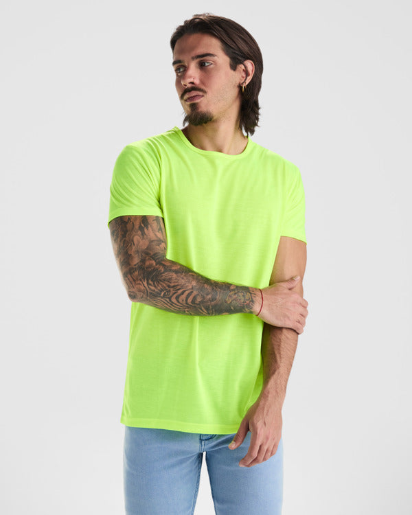 T-SHIRTS AKITA – aus 100% Polyester, Baumwolltouch, 155 g/m². – Bild 5