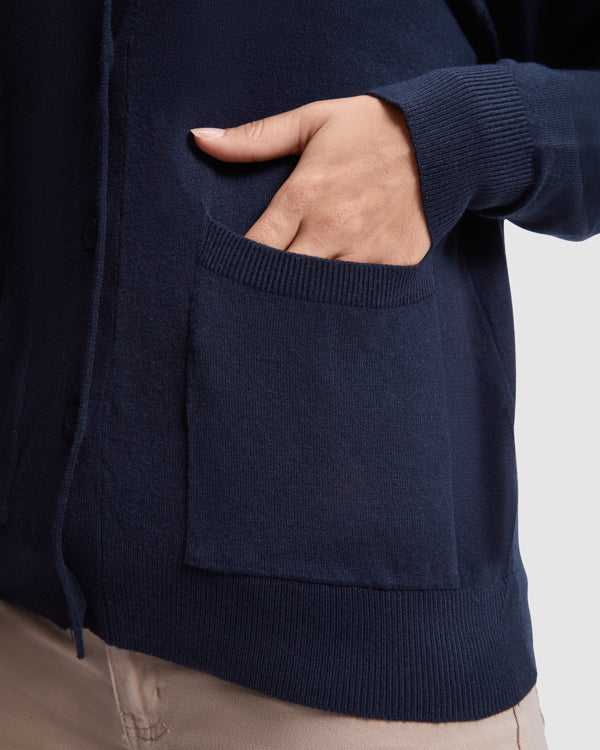 CARDIGAN - STRICKJACKEN EXPLORER WOMAN – aus 50% Viskose / 28% Polyester / 22% Polyamid, Feinheit 12. – Bild 3