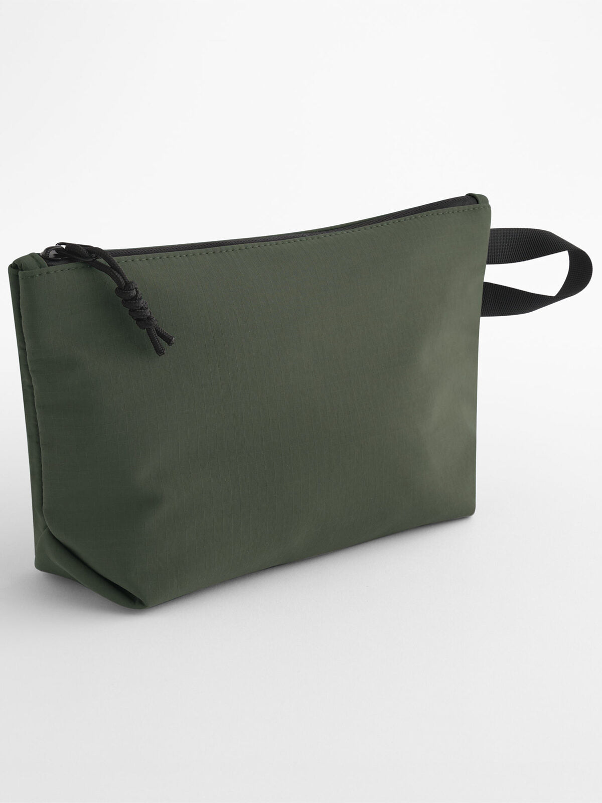 Minimal Lifestyle Pouch Herren Zubehör – Bag Base – Farbe pine green – individuell veredelbar