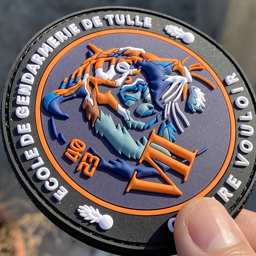 Soft-PVC-Badge mit 2D- oder 3D-Logo – individuell – Katalogbeispiel, individuelle Fertigung nach eigenem Motiv (LW-SOFTPVC-04)