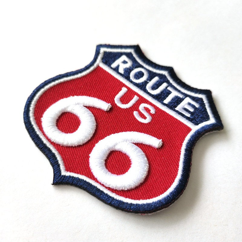 3D-Stickaufnäher im Biker-Stil – individuell – Katalogbeispiel, individuelle Fertigung nach eigenem Motiv (LW-STICK-04)
