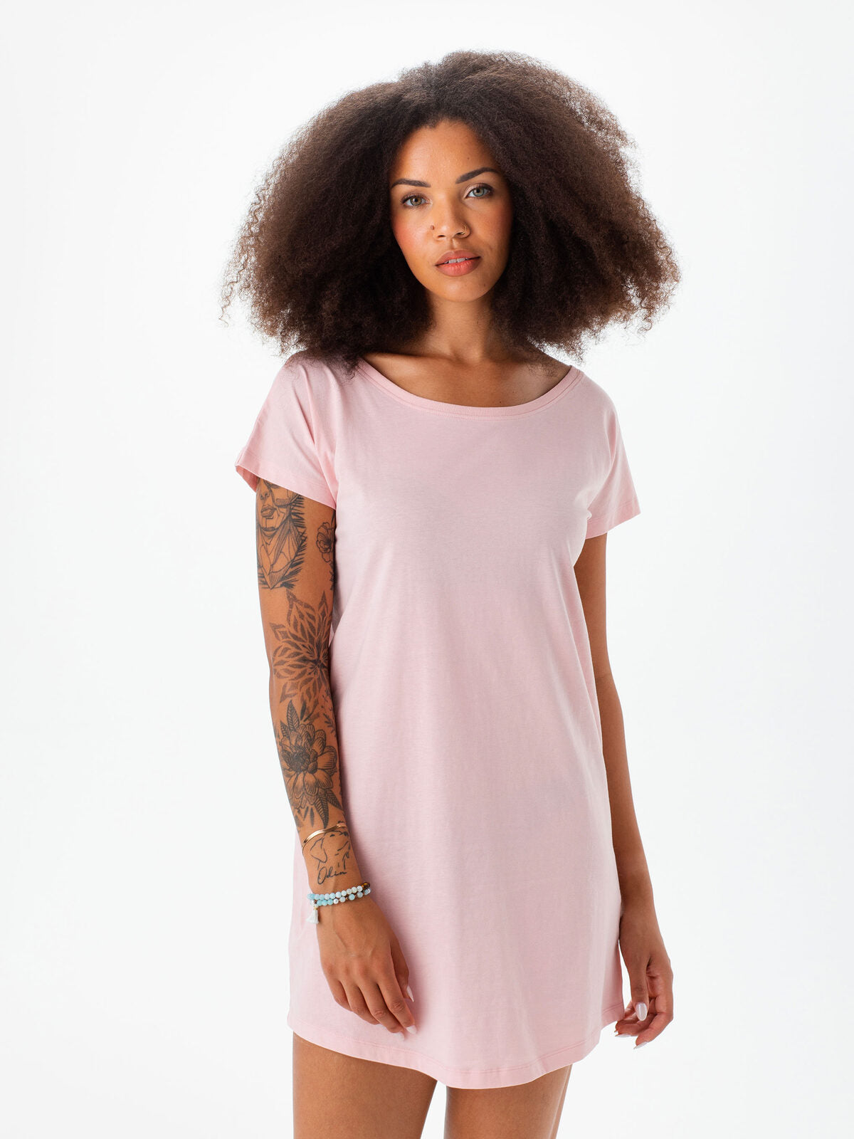 Loose Fit T Dress Damen T-Shirt – Mantis – Farbe soft pink – individuell veredelbar