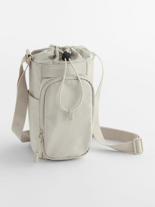 Studio Water Bottle Carrier Herren Tasche / Rucksack – Quadra – Farbe natural stone – individuell veredelbar