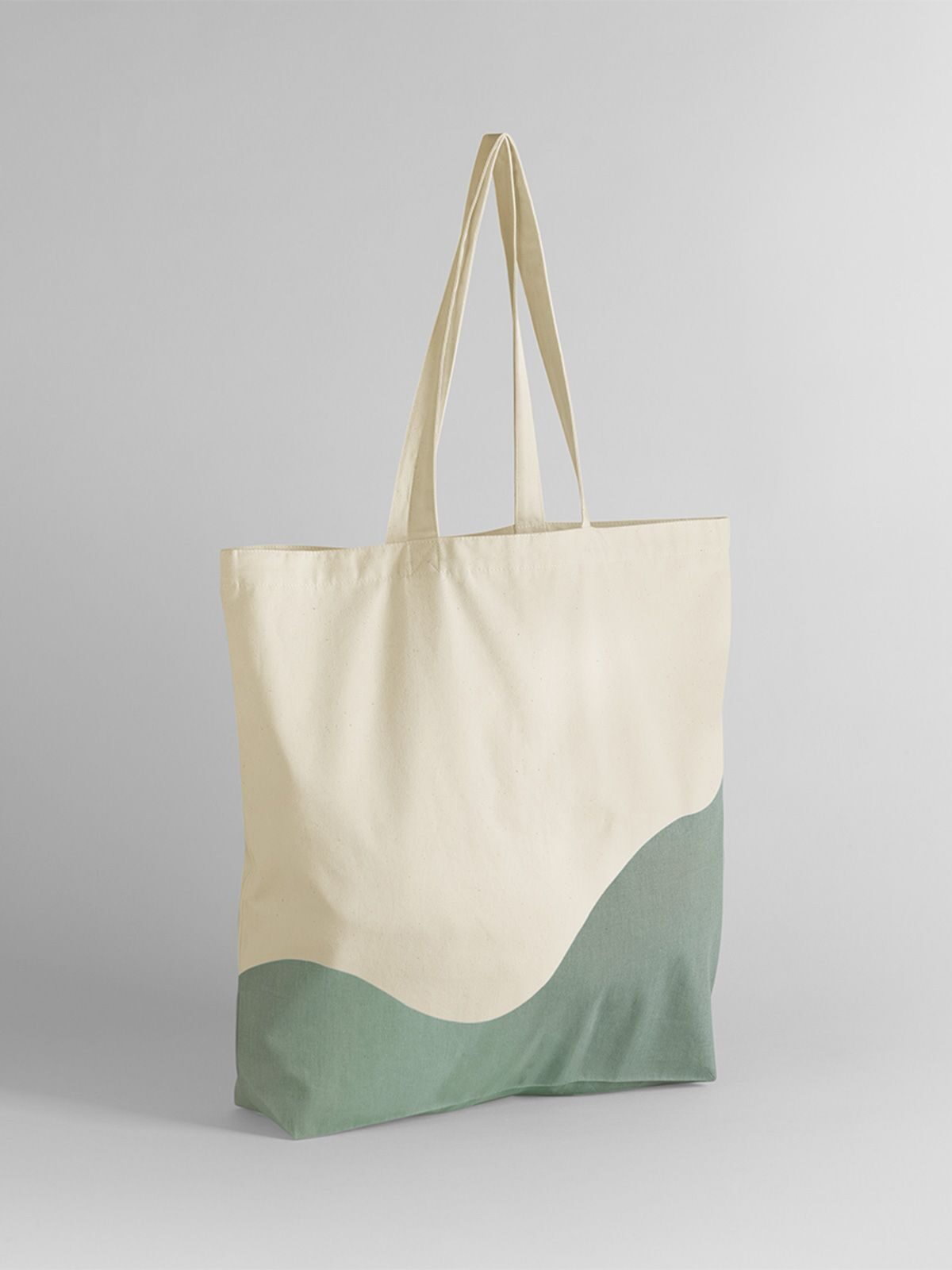 Organic Cotton Wave Print Maxi Tote Herren Tasche / Rucksack – Westford Mill – Farbe natural/dusty green – individuell veredelbar
