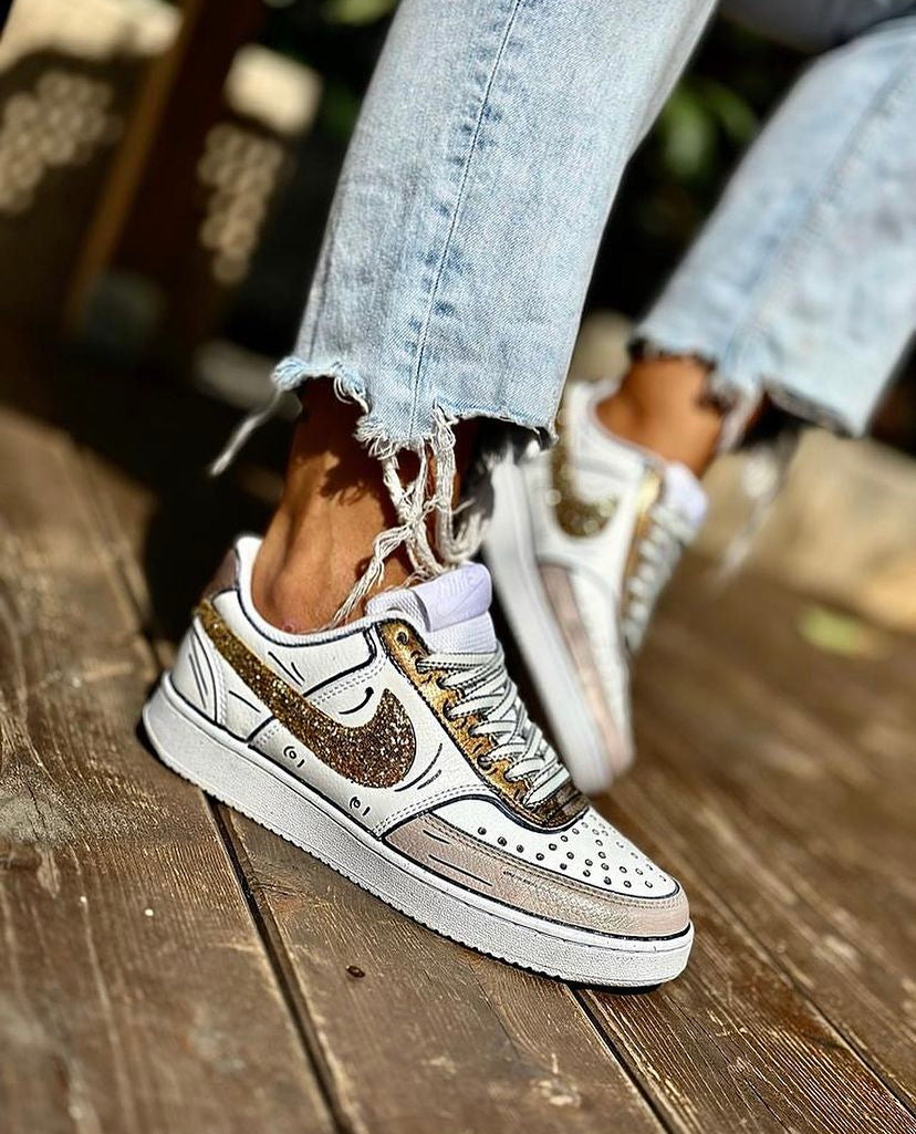 LA1970 Custom Sneakers – Court Vision Cartoons Brown & Glitter – Originalansicht 1