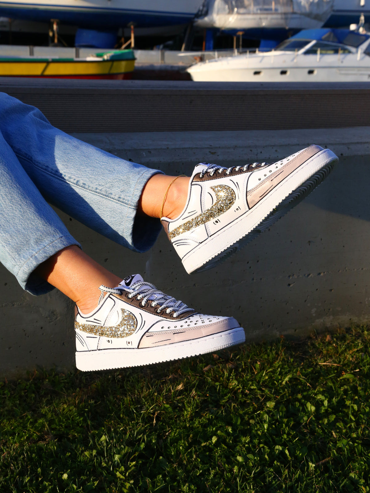 LA1970 Custom Sneakers – Court Vision Cartoons Brown & Glitter – Originalansicht 2