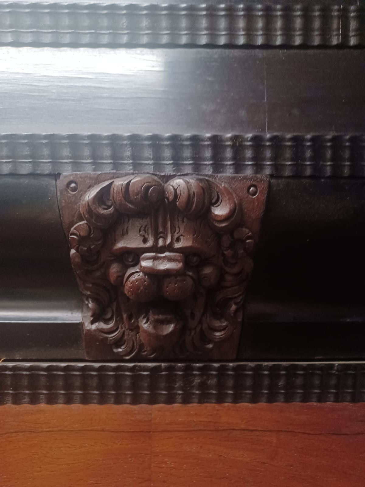 Original Schnitzdetail